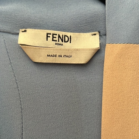 Fendi 100% Silk Dress – Baby Blue Beauty w/ Pearls & Pockets - Picture 7 of 8
